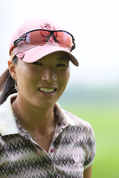 400px-2009_LPGA_Championship_-_Se_Ri_Pak_%25282%2529.jpg